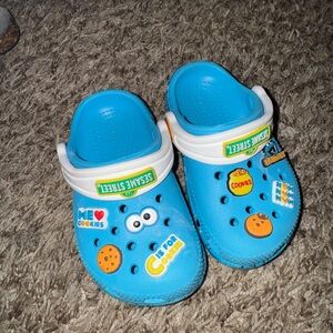 Sesame Street Kids Blue Cookie Monster Crocs